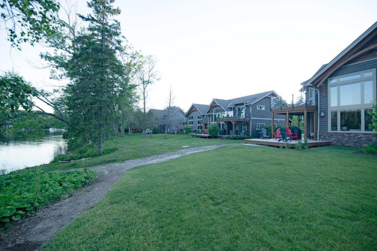 Of Muskoka - Duplex 3a * Bracebridge